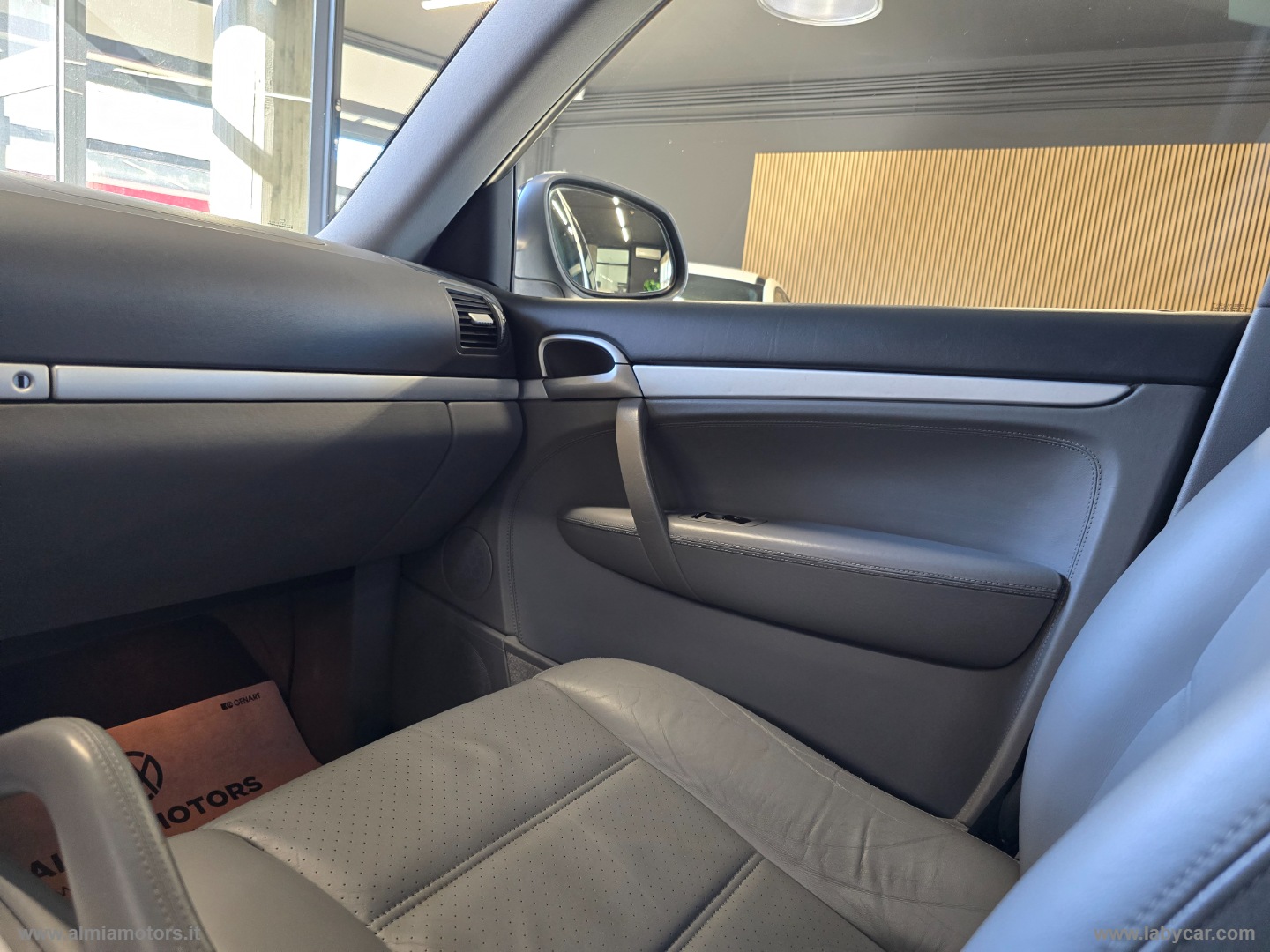Cayenne S - immagine 32