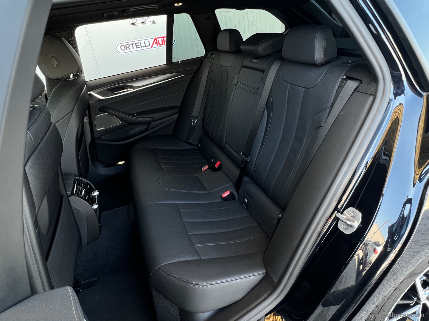 530d 48V xDrive Touring Msport M SHADOW LINE+TETTO APR. - immagine 33