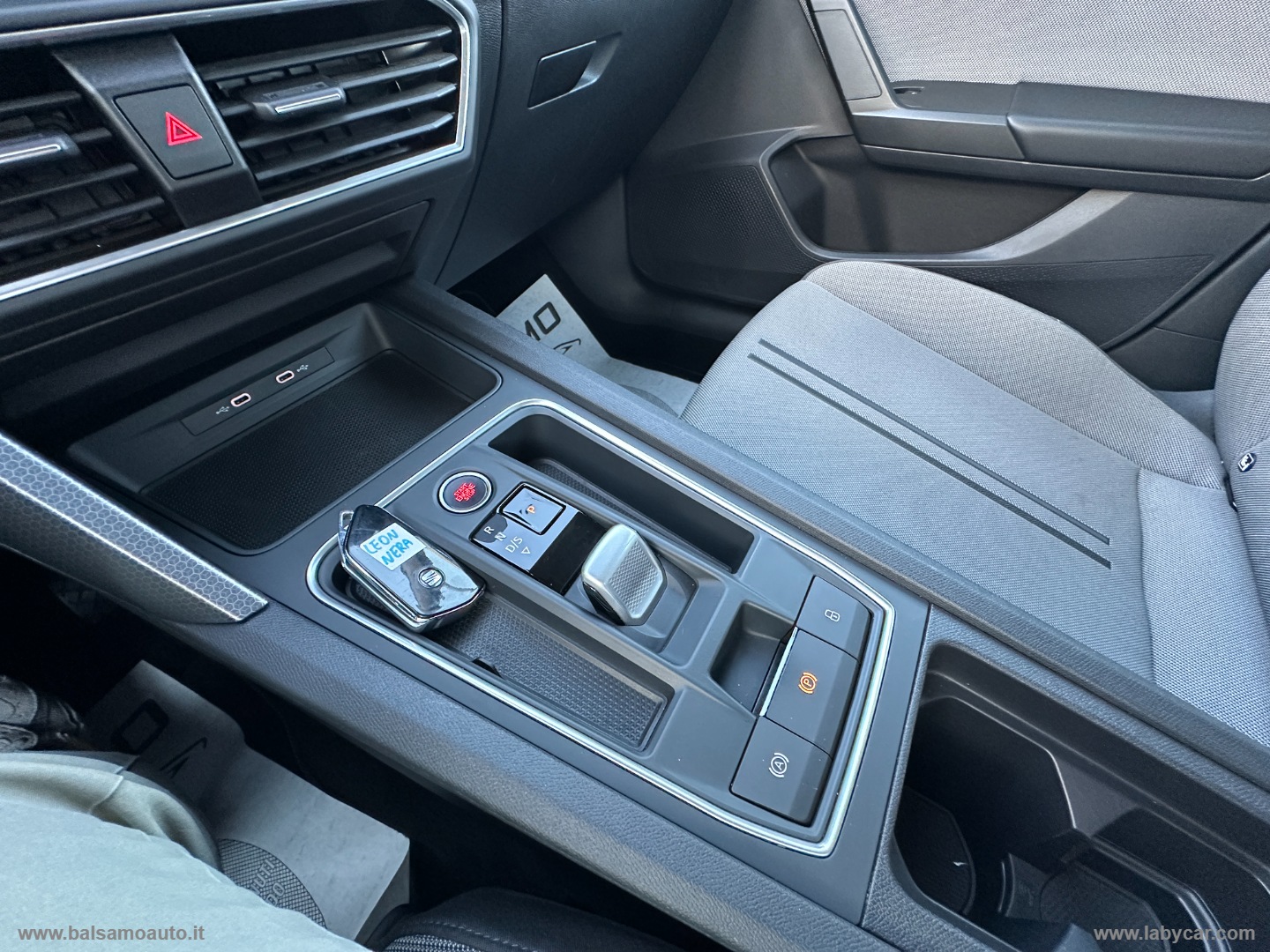Leon 2.0 TDI 150CV DSG Style - immagine 33