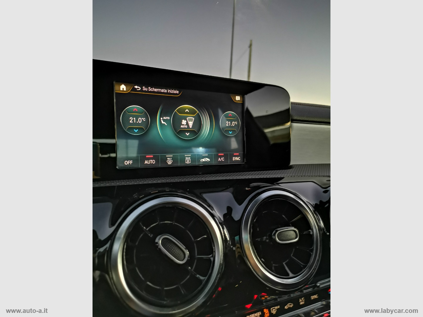 CLA 180 d Aut. Shooting Brake Premium - immagine 33