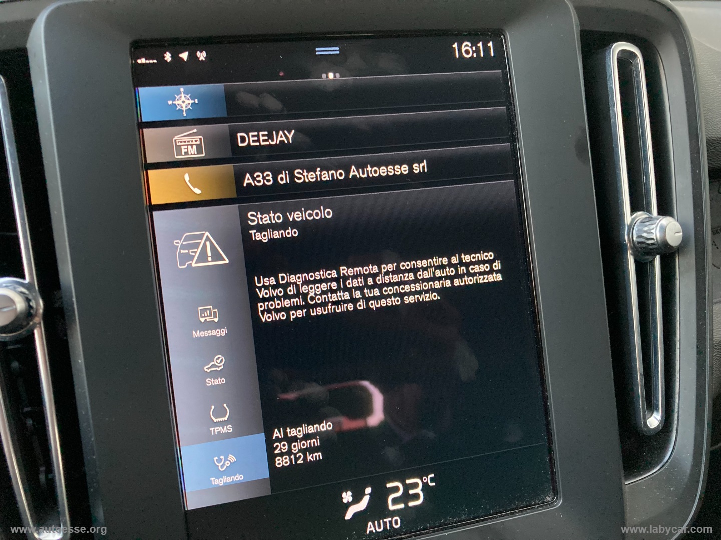 XC40 T2 automatico Essential - immagine 33