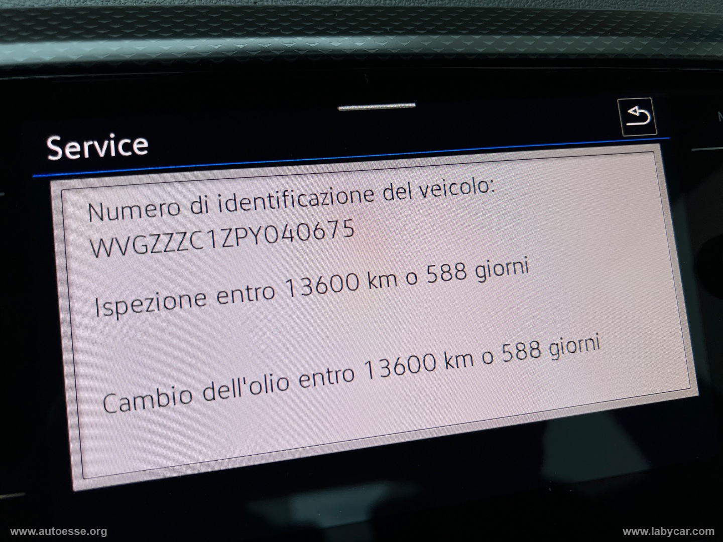 T-Cross 1.0 TSI 110 CV Style - immagine 33