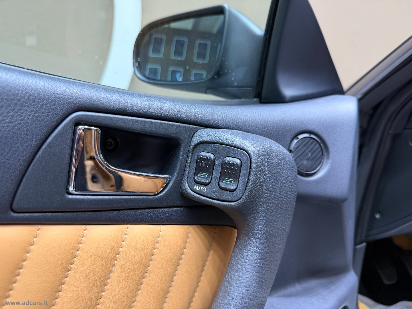 Spider 3.0i V6 L *CONDIZIONI IMPECCABILI*KM ORIGINALI* - immagine 33