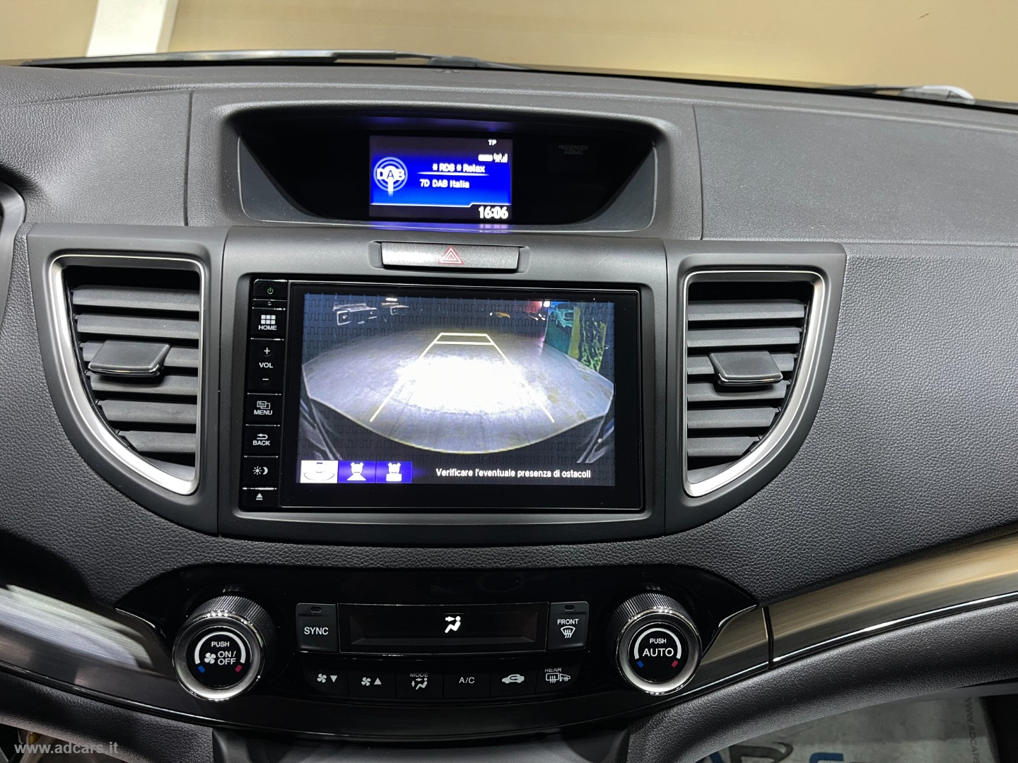CR-V 1.6 i-DTEC Lifestyle Navi 4WD *ALCANTARA/PELLE*TELECAMERA*SENSORI* - immagine 33