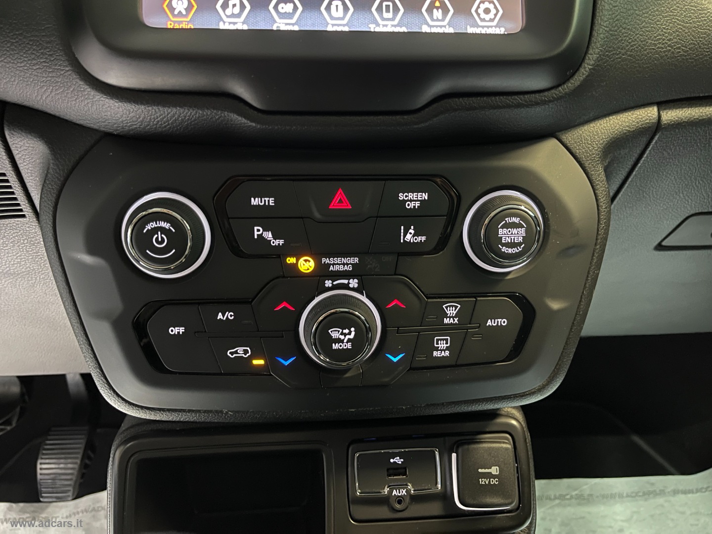 Renegade 1.0 T3 Limited *NEOPATENTATI*BENZINA* - immagine 33