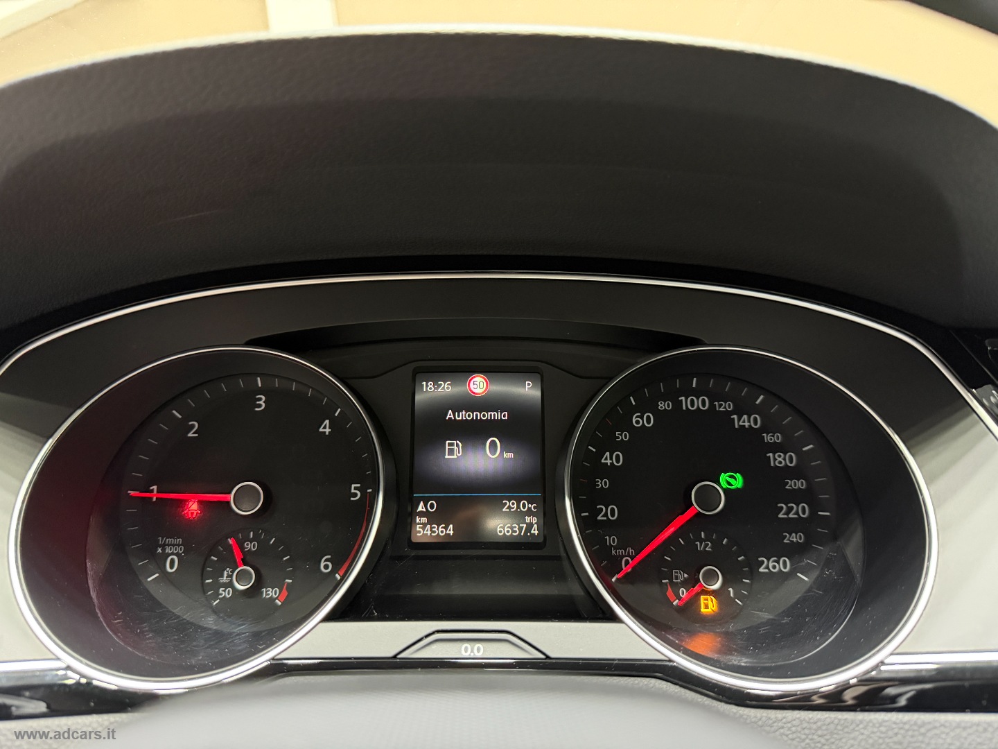 Passat Var. 2.0 TDI EVO DSG Business *CAMBIO AUT.*CLIMA 3 ZONE* - immagine 33