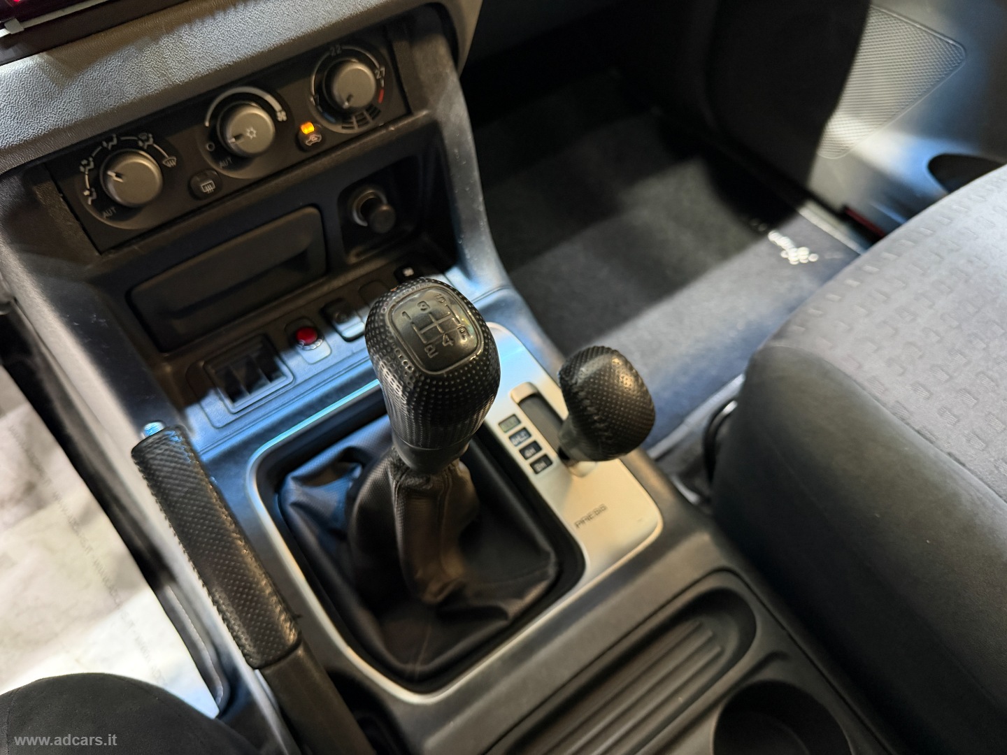Pajero 3.2 16V DI-D 5p. GLX *7 POSTI*GANCIO TRAINO* - immagine 33