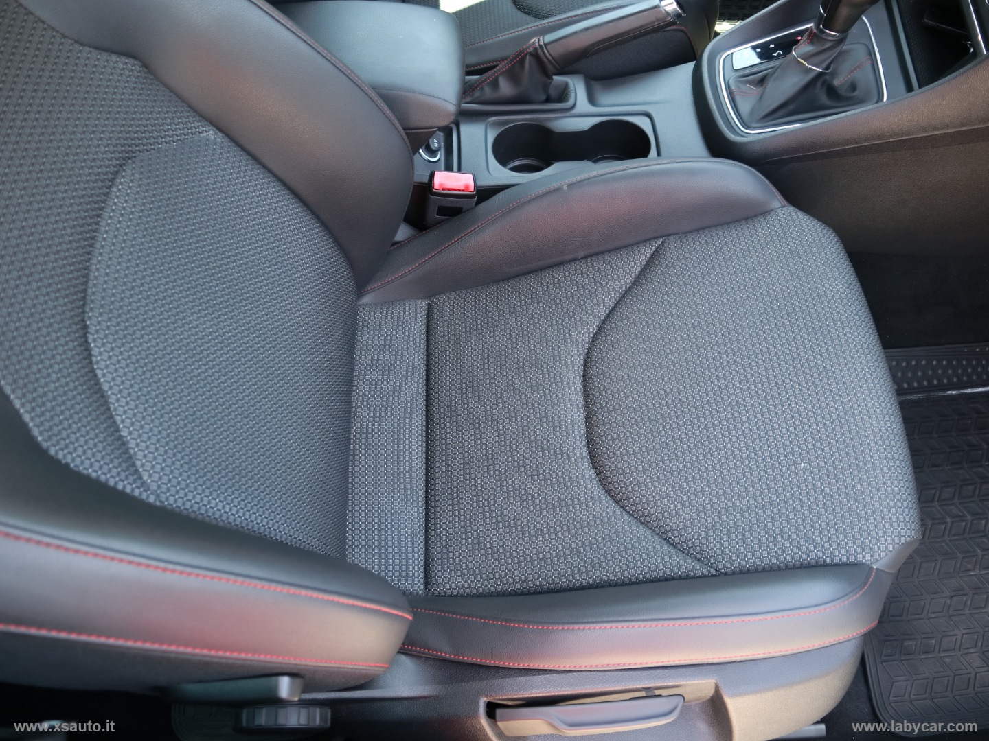 Leon 2.0 TDI 184 CV DSG 5p. S/S FR - immagine 33