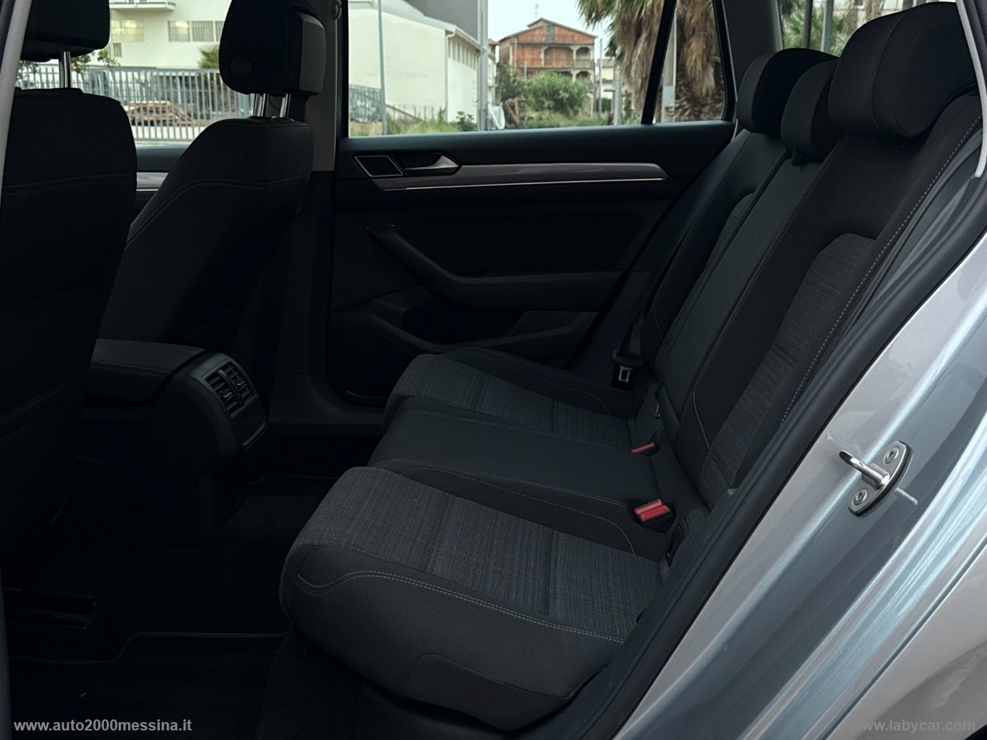 Passat Var. 2.0 TDI 122 CV EVO DSG Bus. - immagine 33