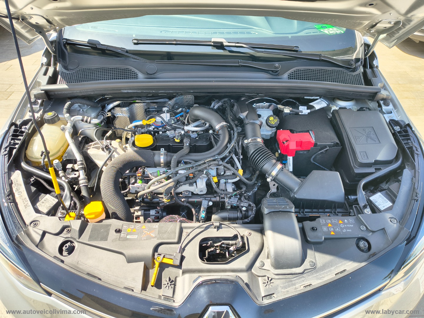 Clio TCe 100 CV GPL Techno - immagine 33