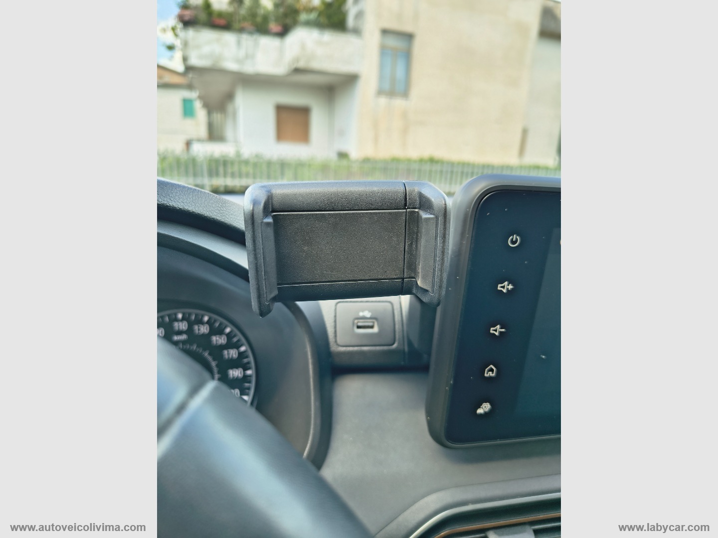 Sandero Stepway 1.0 TCe ECO-G Extreme - immagine 33