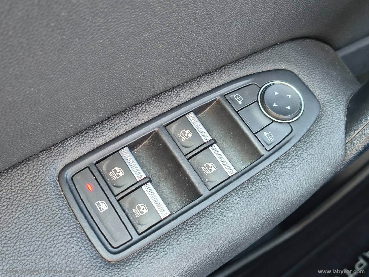 Captur TCe 100 CV GPL Techno - immagine 33