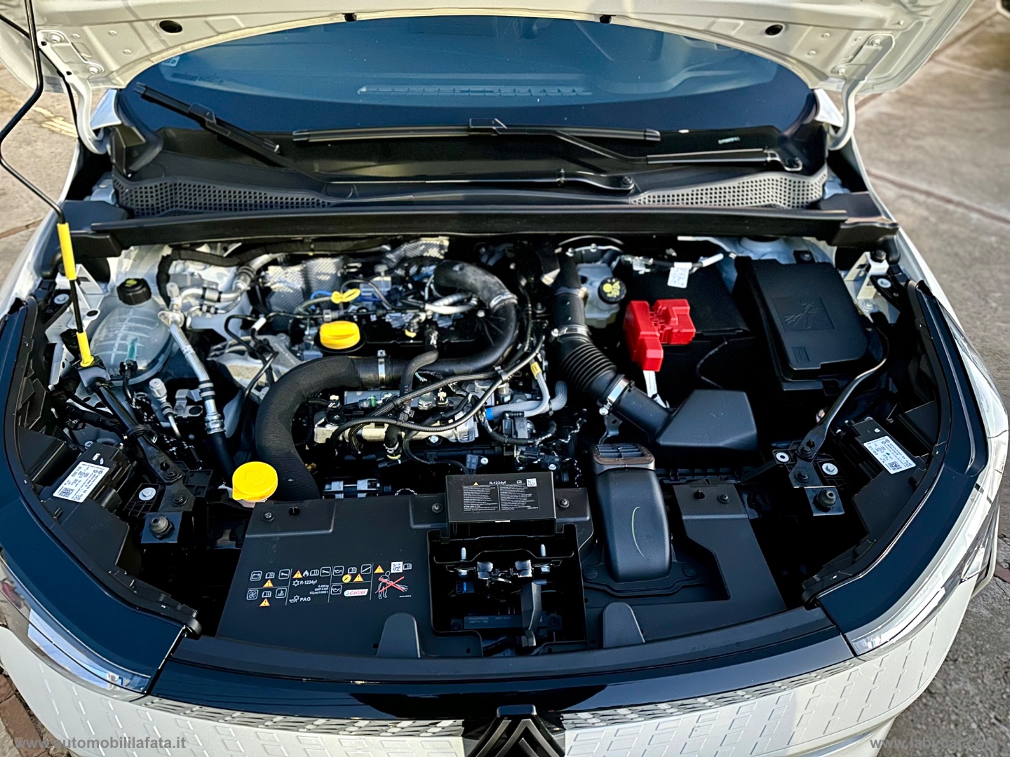 Captur ECO-G 100 CV Techno AZIENDALE KM 3.000 - immagine 33