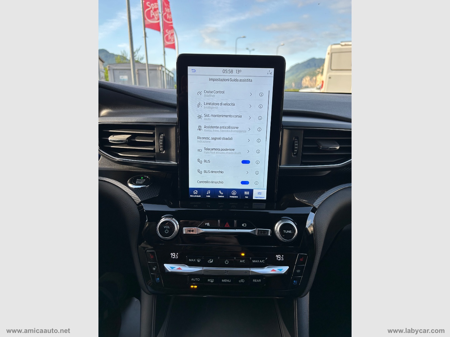 Explorer 3.0 PHEV 457 CV A10 AWD ST Line - immagine 33