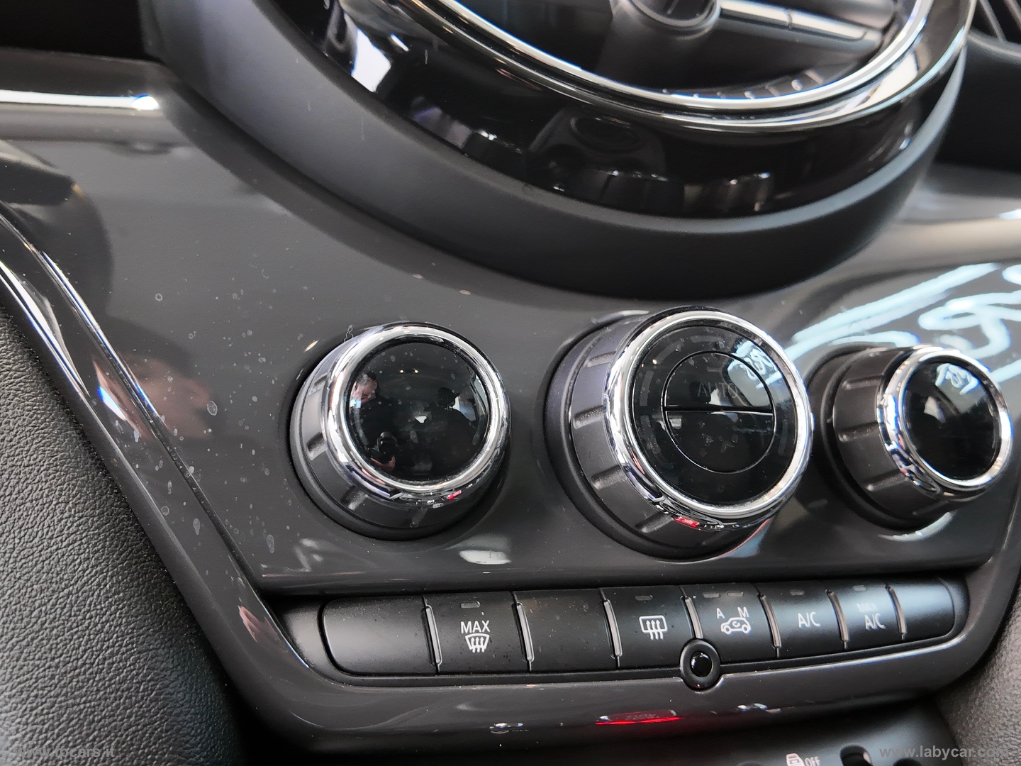 Mini Cooper D Business Countryman Aut. - immagine 33