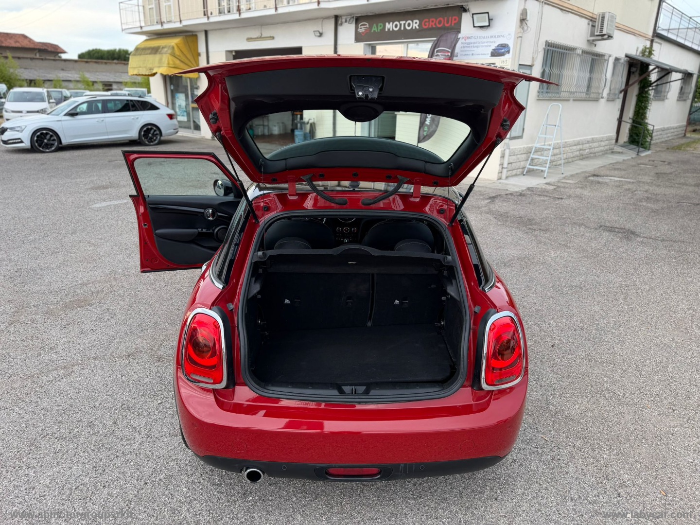 Mini Cooper D Business XL - immagine 33