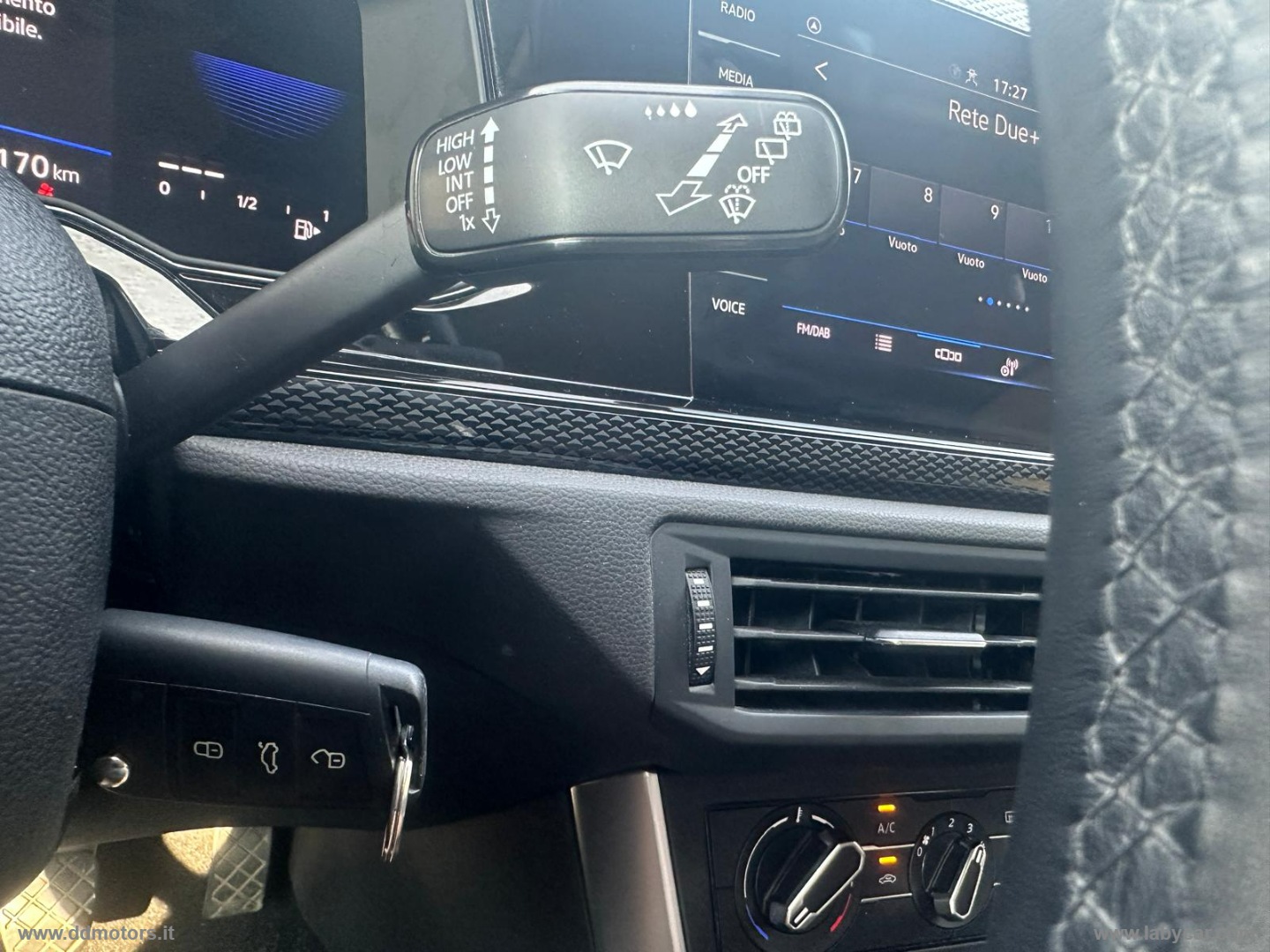 Polo 1.0 TSI Life *NEOPATENTATI* - immagine 33