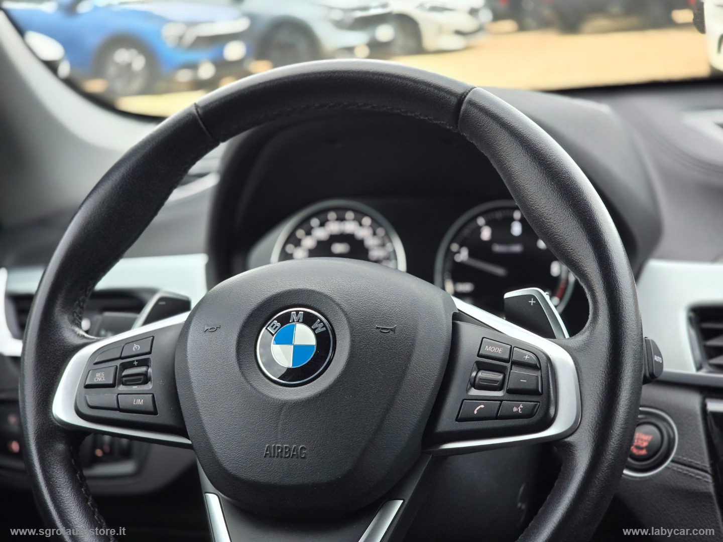 X1 xDrive18d xLine Plus - immagine 33
