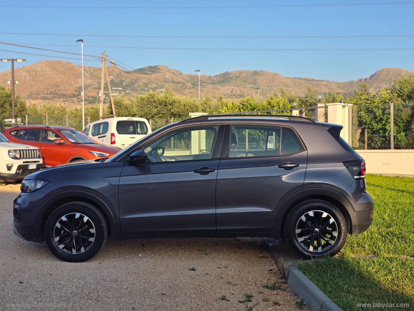 T-Cross 1.0 TSI 110 CV Advanced - immagine 33