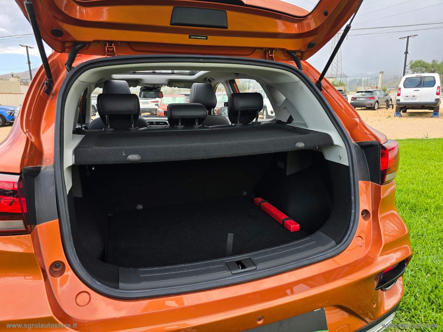 ZS 1.0T-GDI Luxury TETTUCCIO - immagine 33