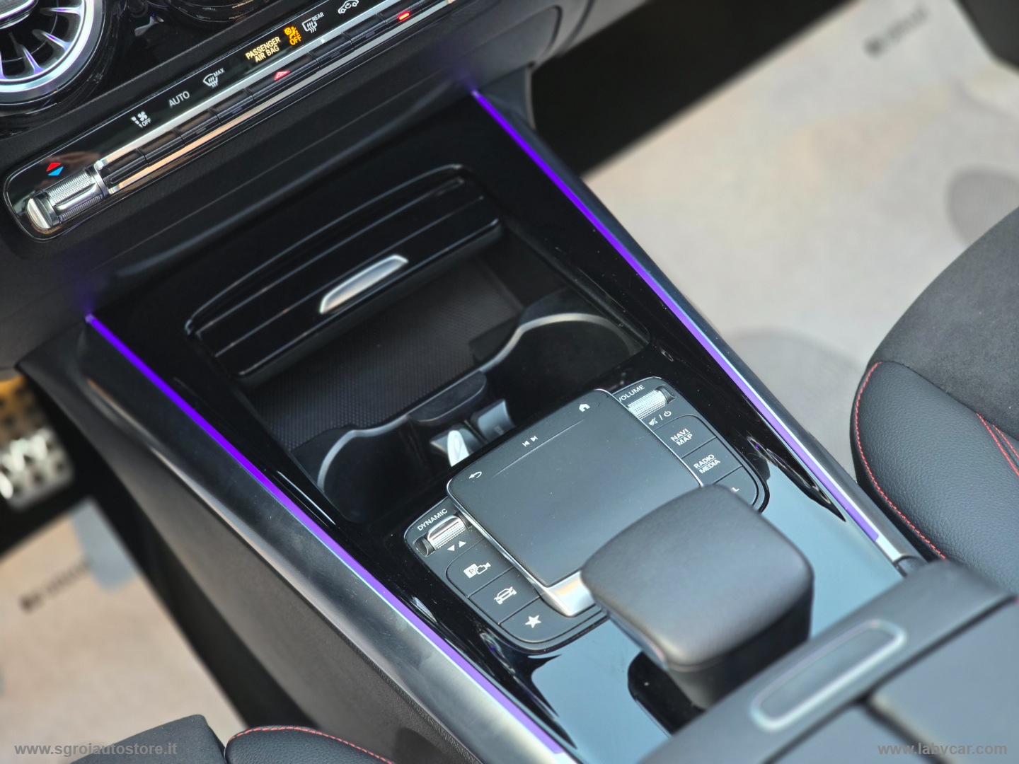GLA 220 d Automatic AMG Premium TETTUCCIO - immagine 33