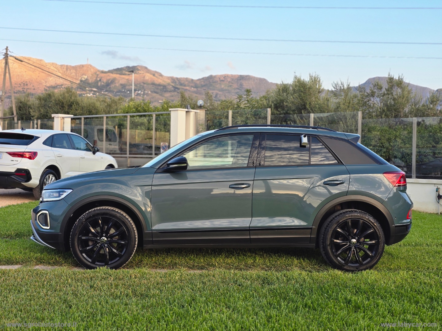 T-Roc 2.0 TDI SCR Style - immagine 33