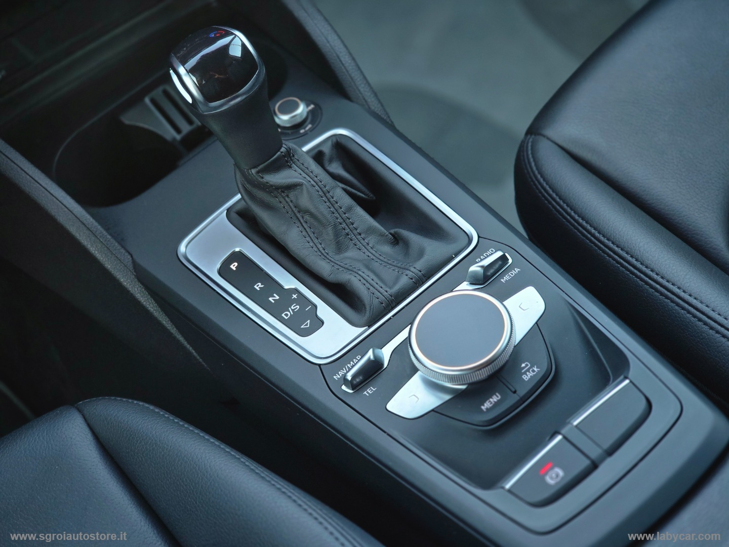 Q2 30 TDI S tronic - immagine 33