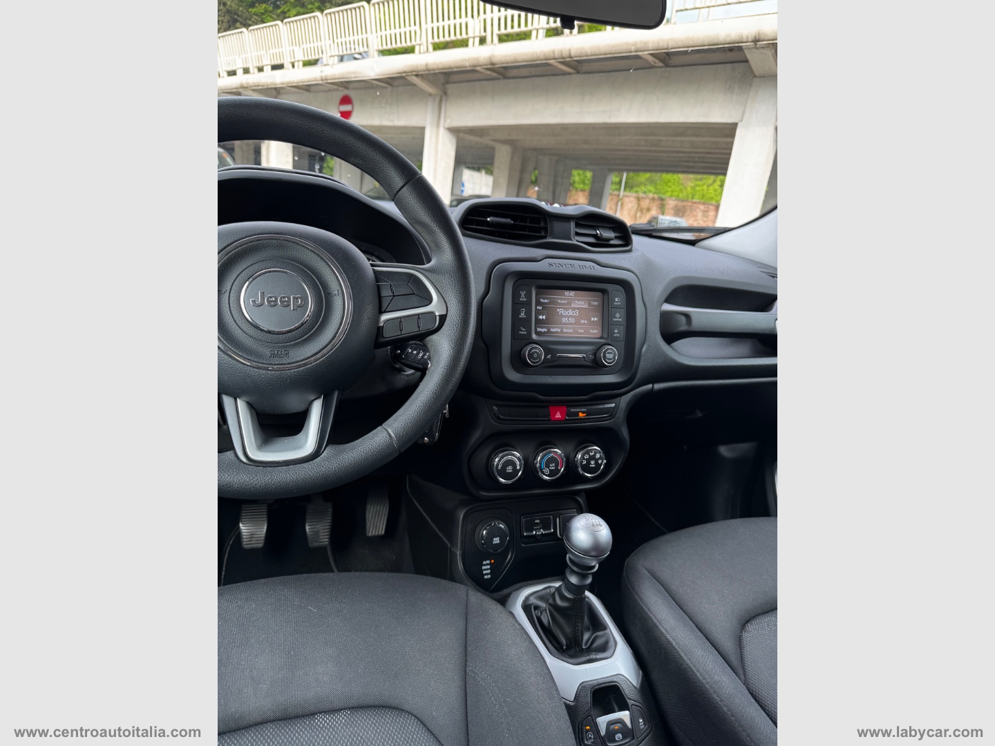 Renegade 2.0 Mjt 4WD Active Drive Sport - immagine 33