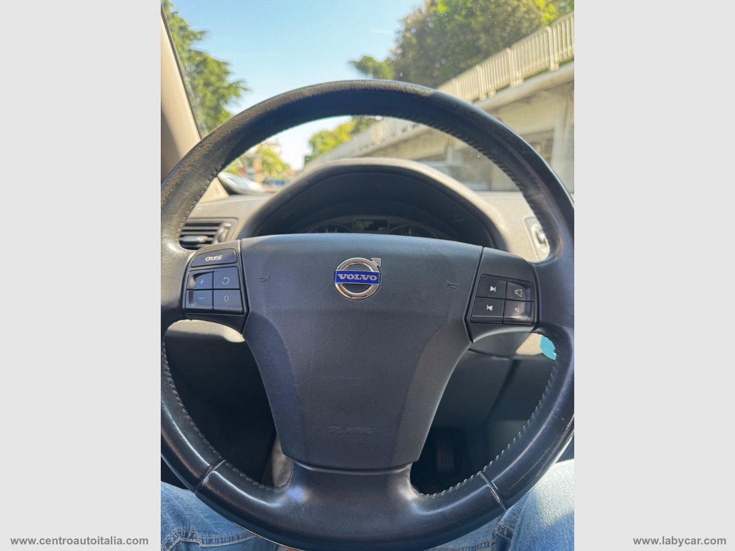 C70 2.4 D5 Summum - immagine 33