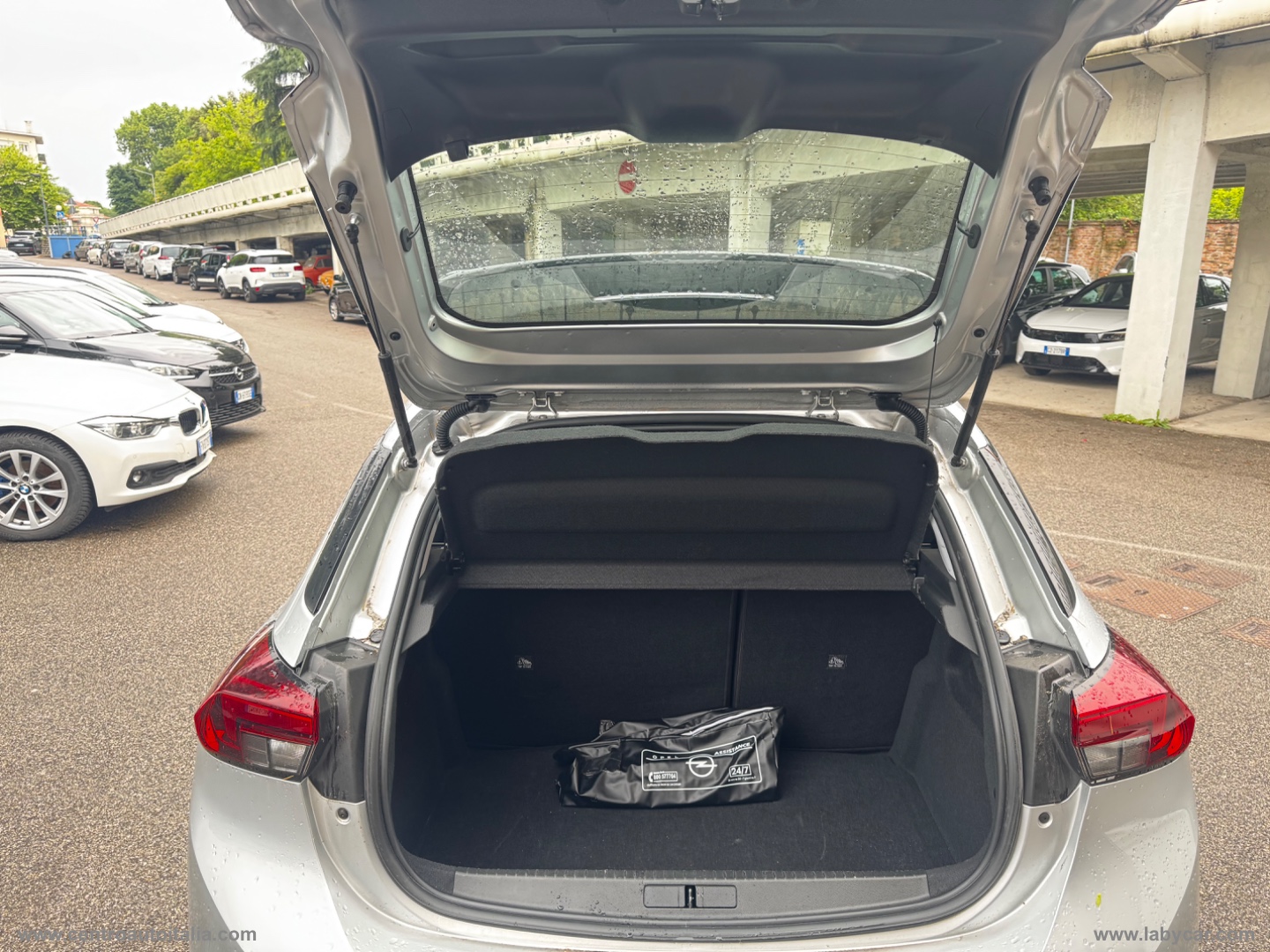 Corsa 1.2 Blitz Edition - immagine 33