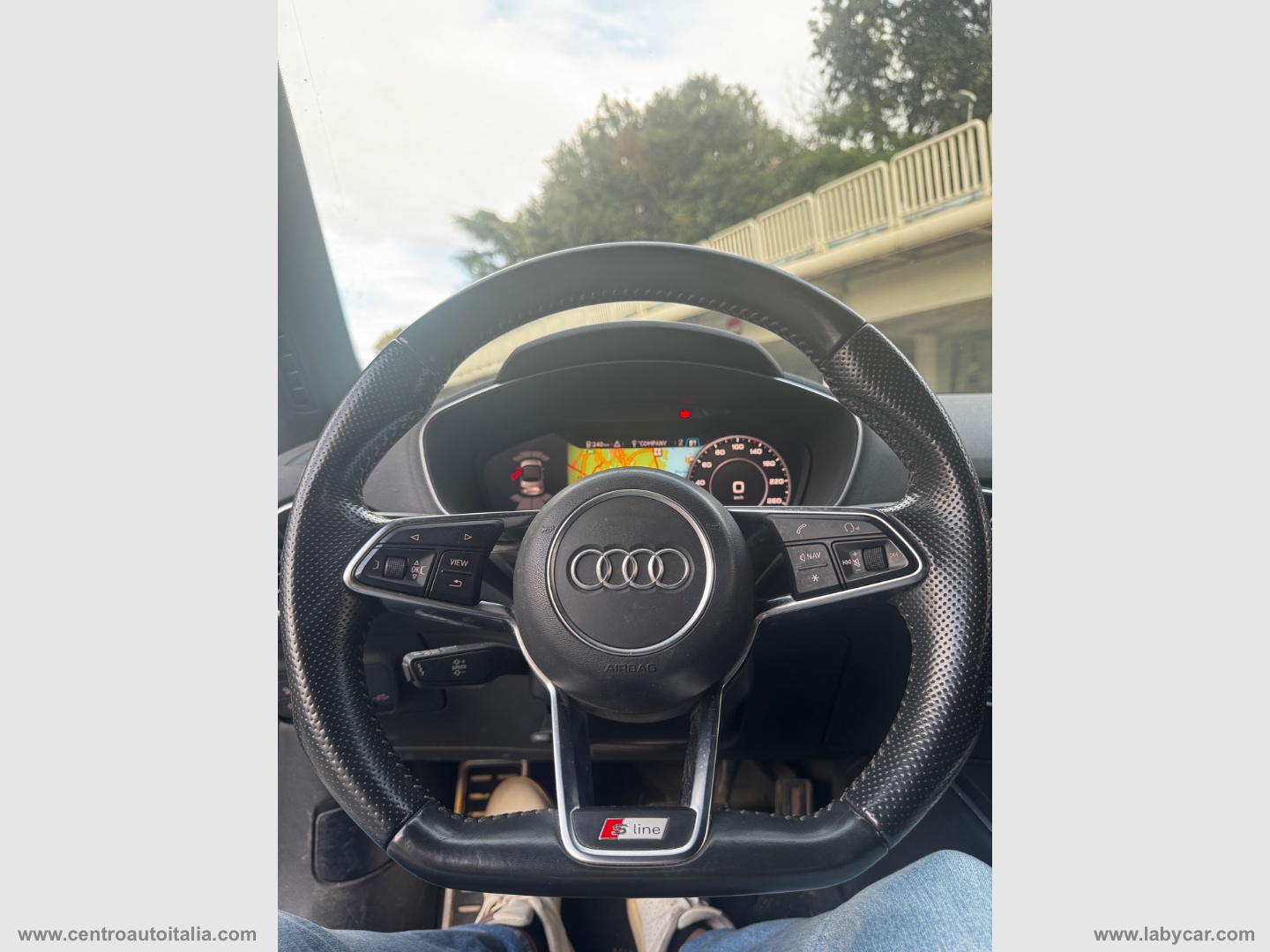 TT Roadster 2.0 TDI quattro S tr. S line - immagine 33