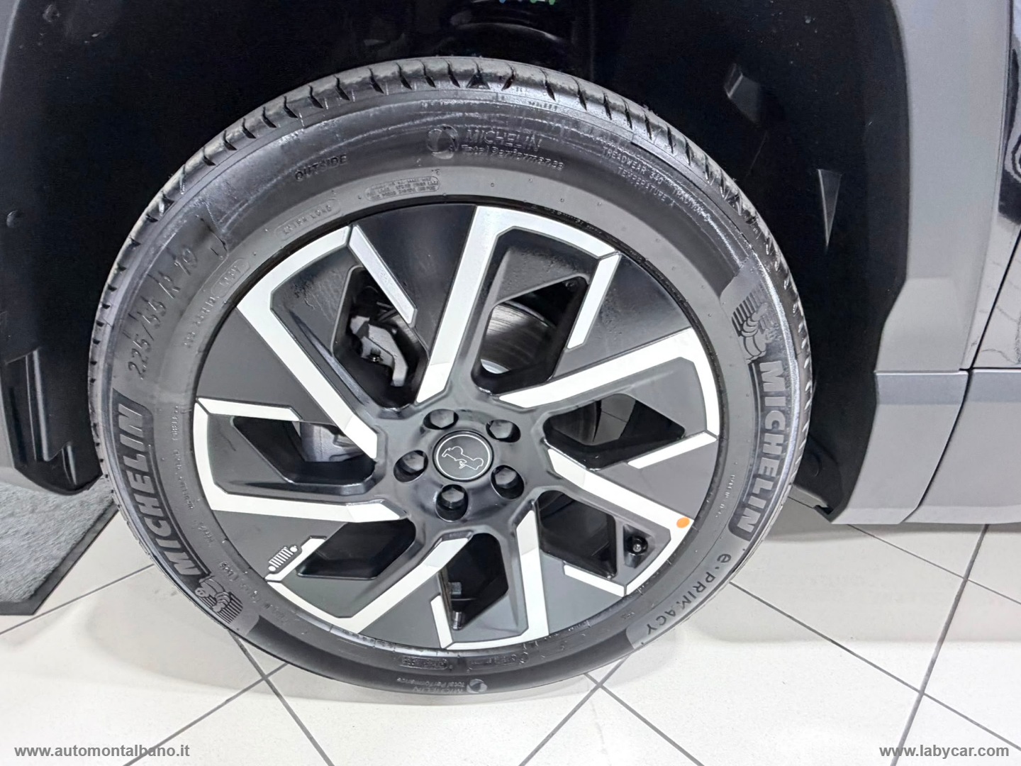 Compass 1.2 Turbo 48V e-Hybrid Summit - immagine 33