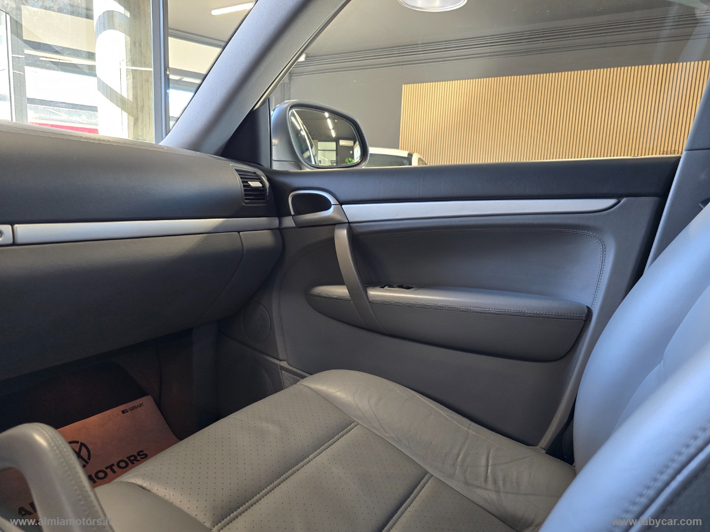 Cayenne S - immagine 33