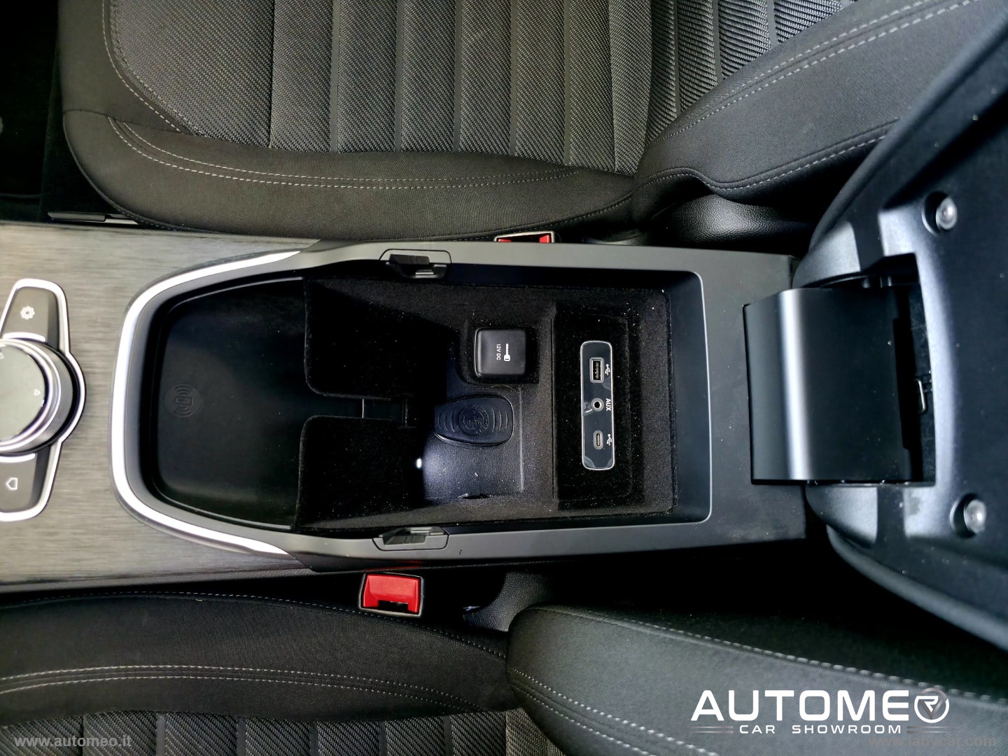Stelvio 2.2 T.diesel 190 CV AT8 Q4 Bus. - immagine 33