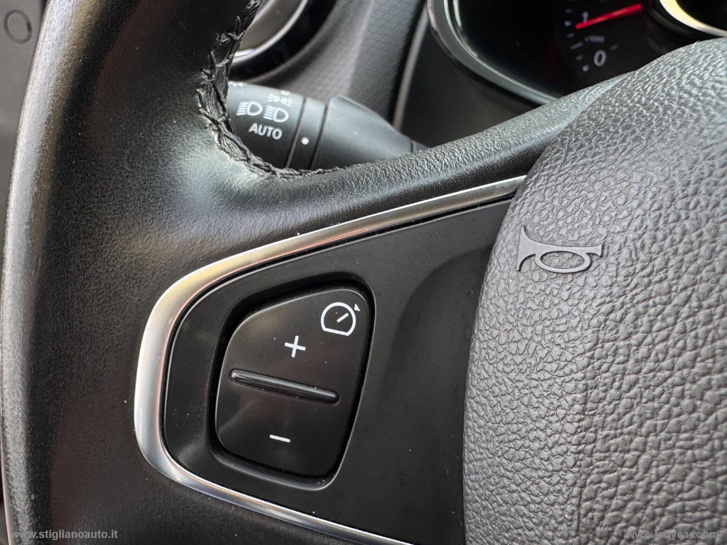 Clio dCi 8V 90CV 5p.Moschino Zen LED + TELEC POST - immagine 34