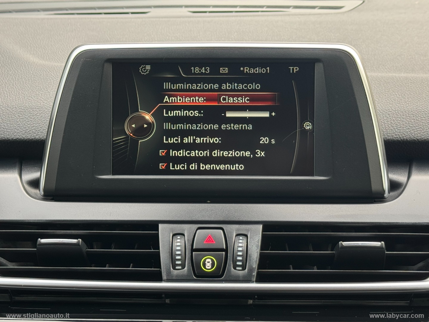 218d Active Tourer Sport - immagine 34