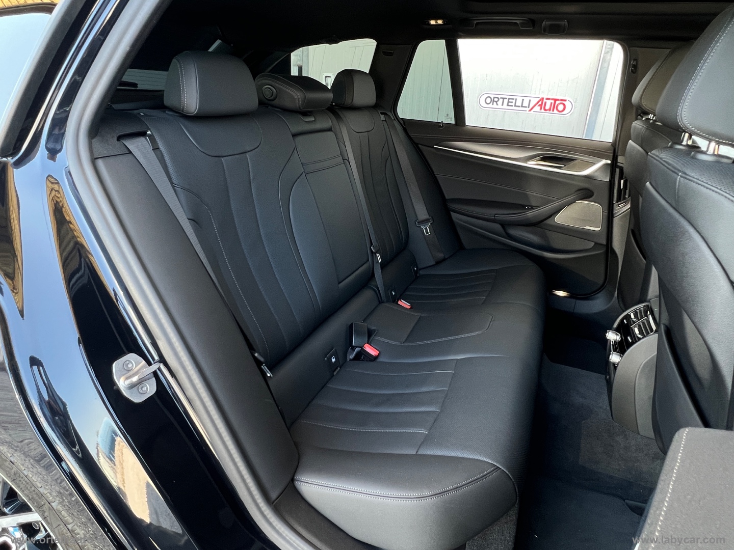 530d 48V xDrive Touring Msport M SHADOW LINE+TETTO APR. - immagine 34