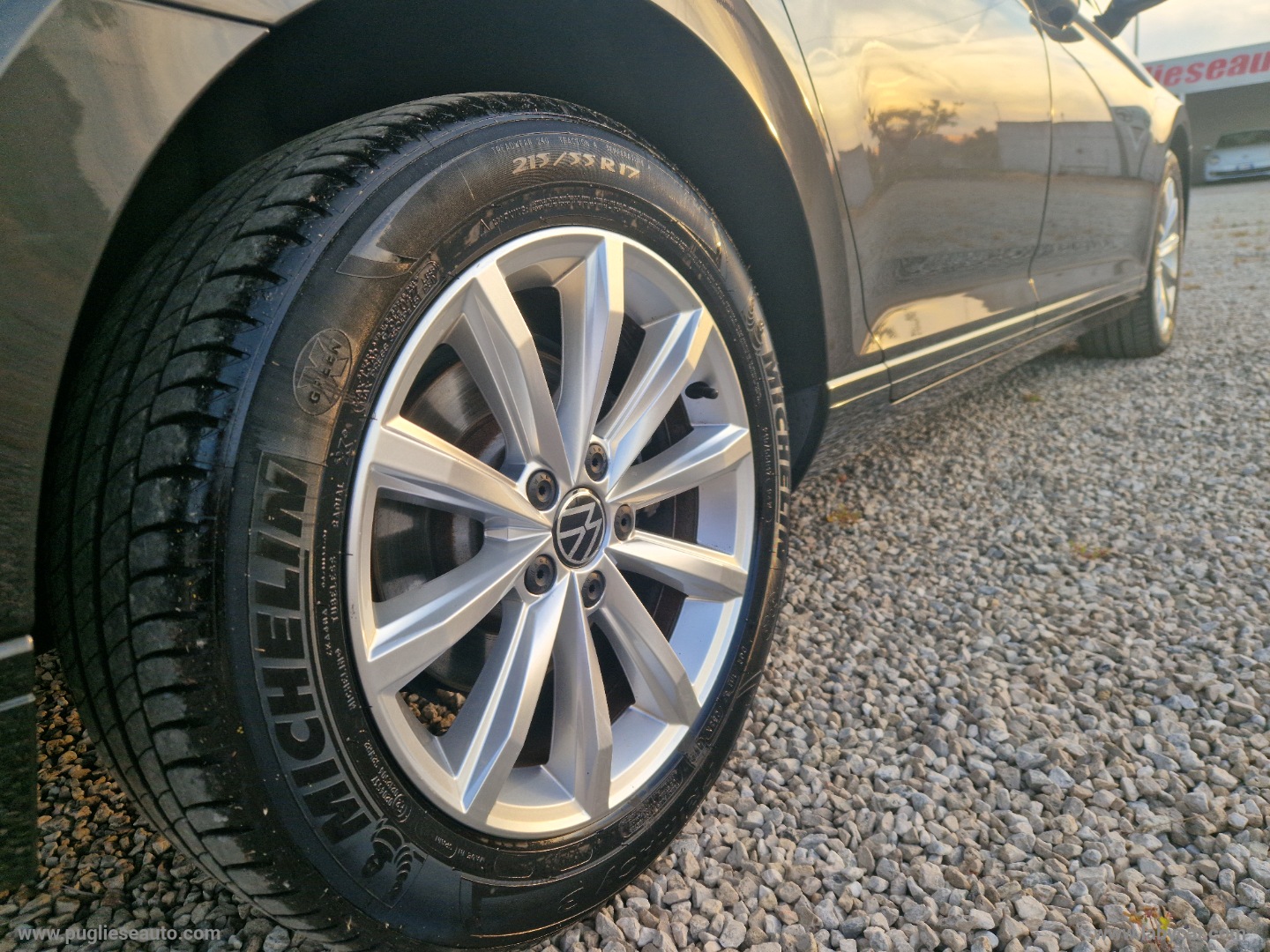 Passat Var. 2.0 TDI DSG Business TETTO - immagine 34