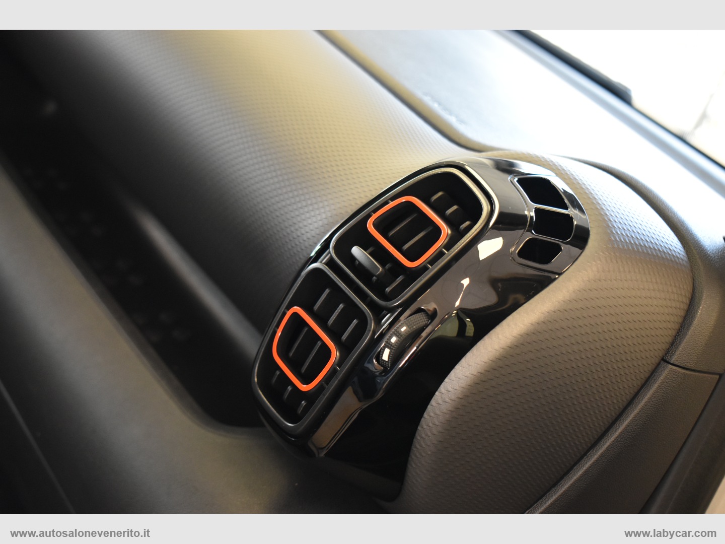 C3 Aircross PureT. 110 S&S Shine - immagine 34
