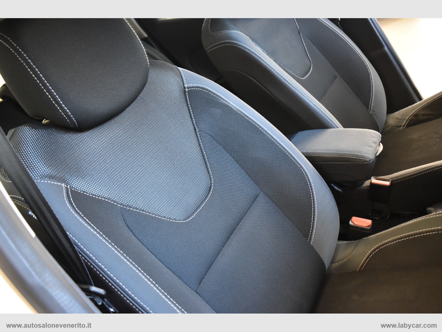 Clio dCi 8V 75 CV S&S 5p. Energy Intens - immagine 34