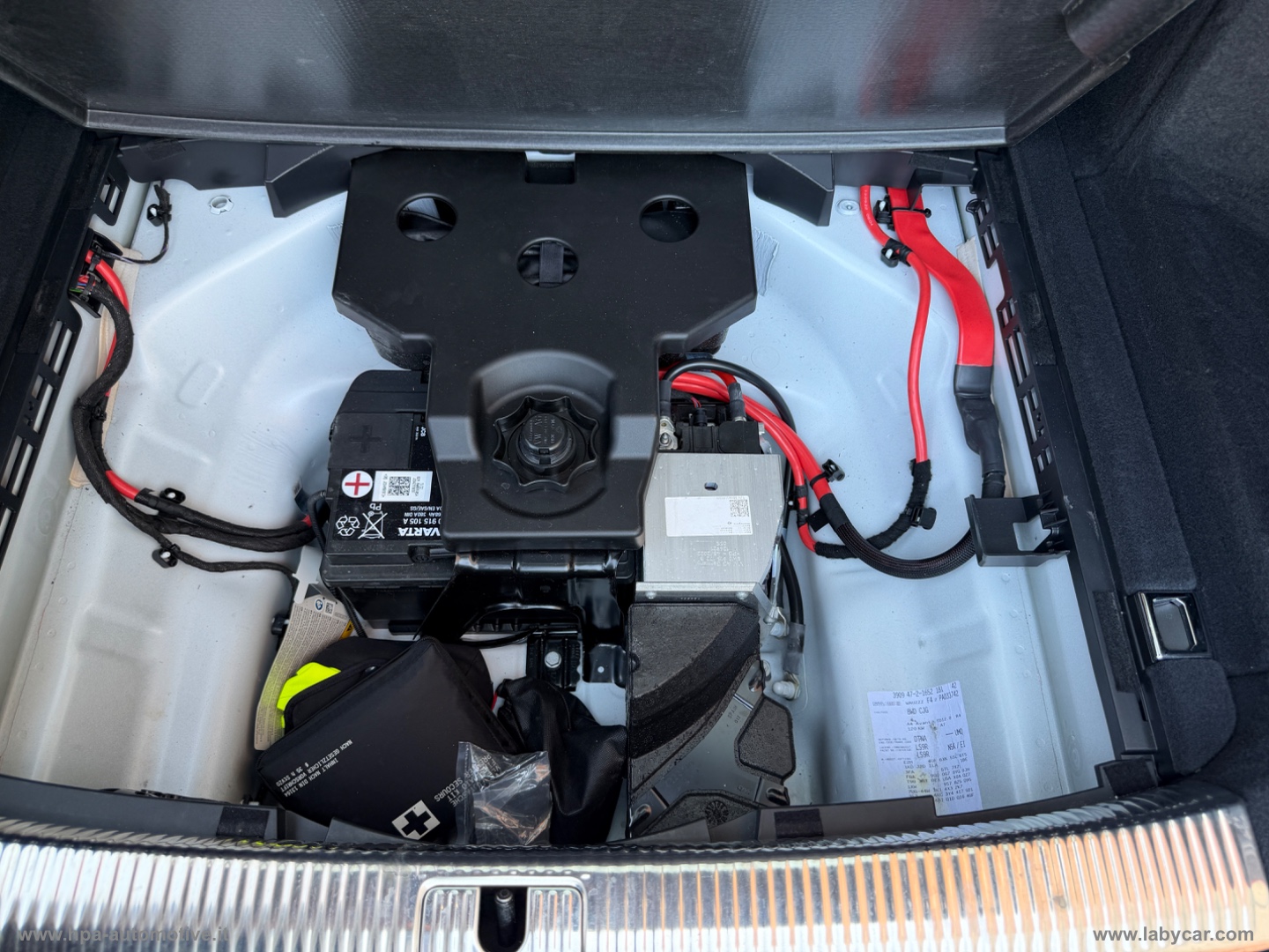 A4 Avant 2.0TDI S-tronic S-line Competition Led Navi Pelle Cerchi 19 - immagine 34