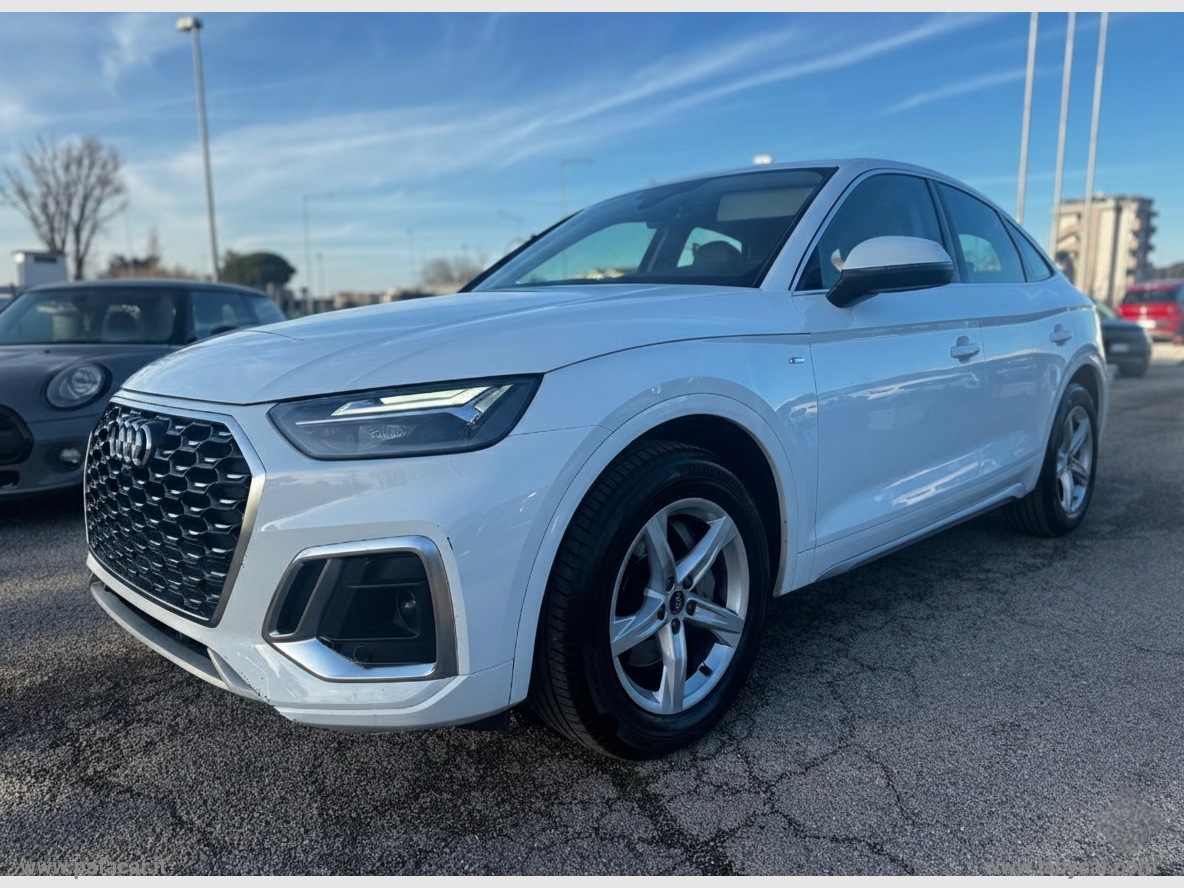 AUDI Q5 Sportback 35 TDI S-LINE - immagine 34