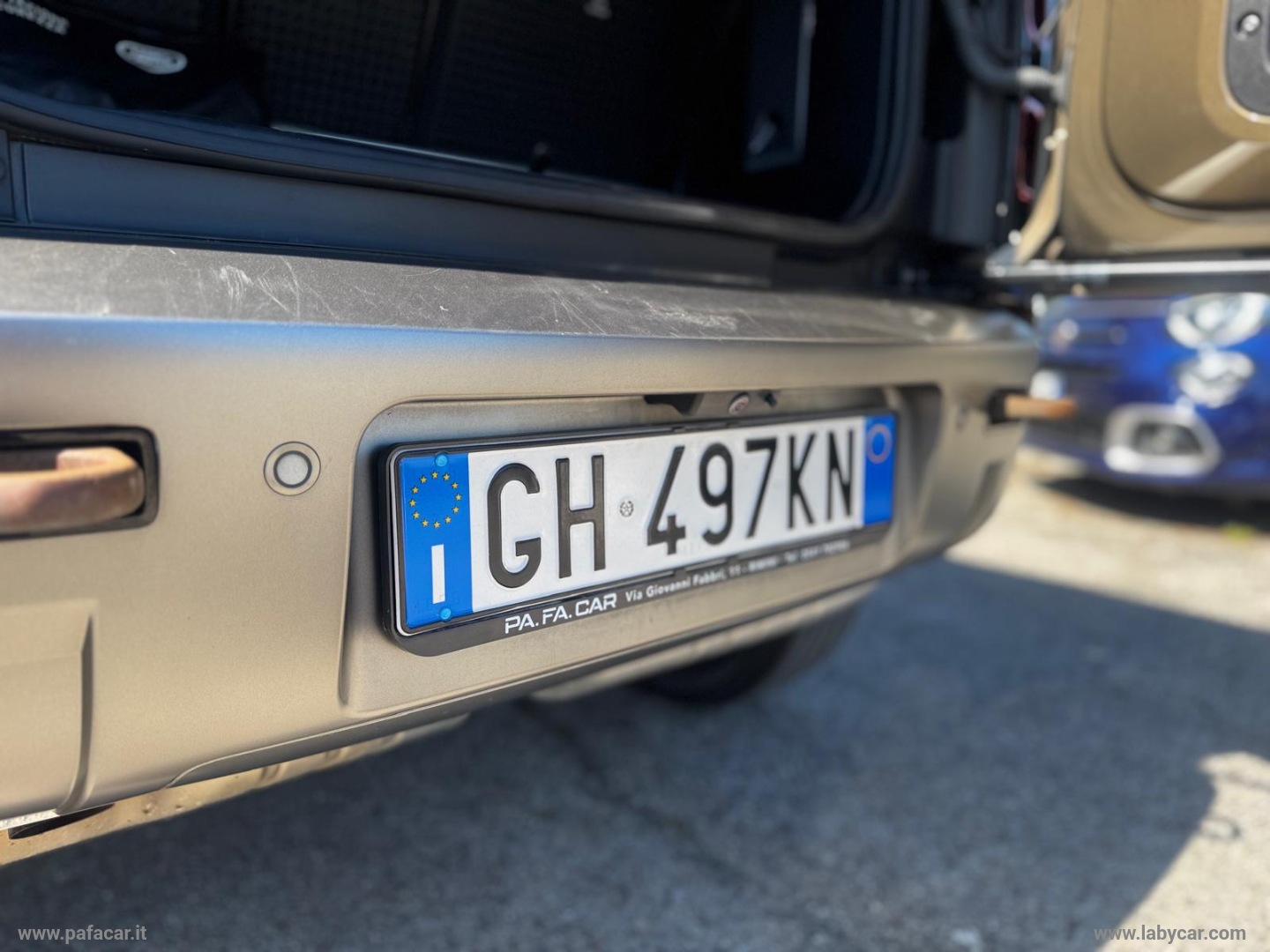 Defender 90 3.0D I6 200 CV X-Dynamic S - immagine 34