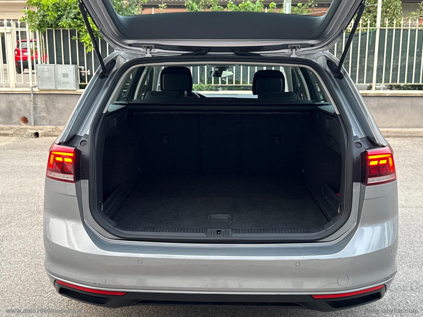 Passat Var. 2.0 TDI 122 CV EVO DSG Bus. - immagine 34