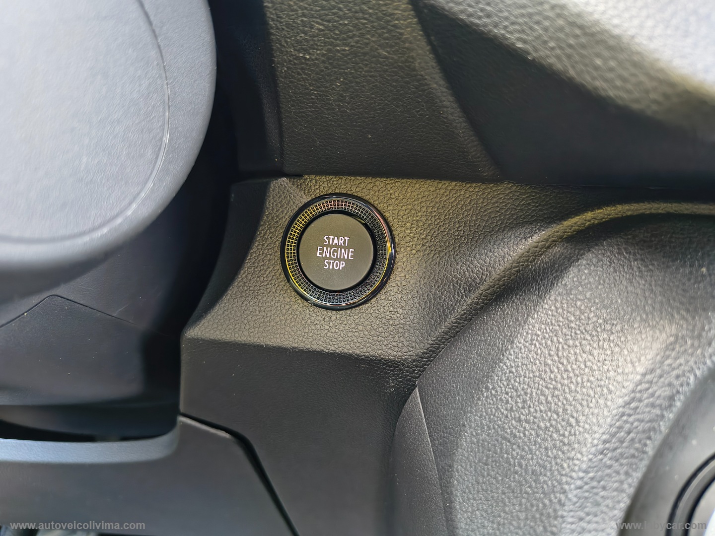 Sandero Stepway 1.0 TCe ECO-G Extreme - immagine 34