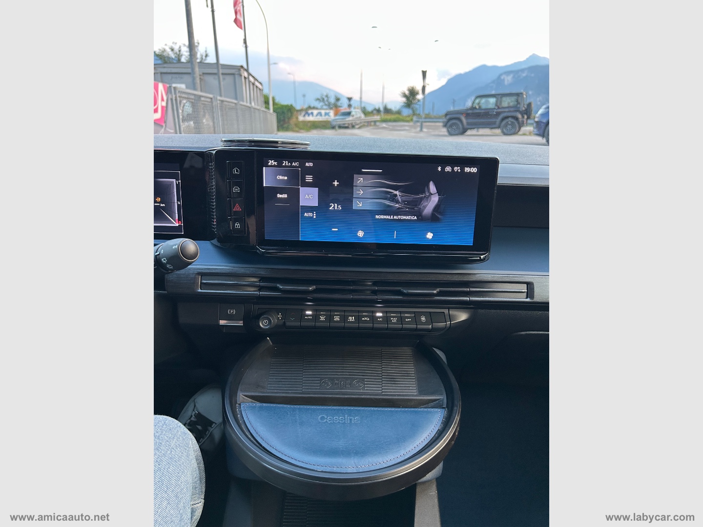 Ypsilon Hybrid e-DCT Ed.Limitata Cassina - immagine 34