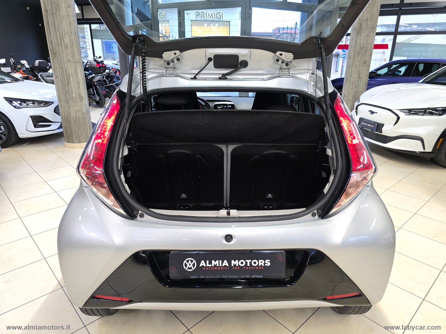 Aygo 1.0 VVT-i 69 CV 5p. x-play TSS - immagine 34