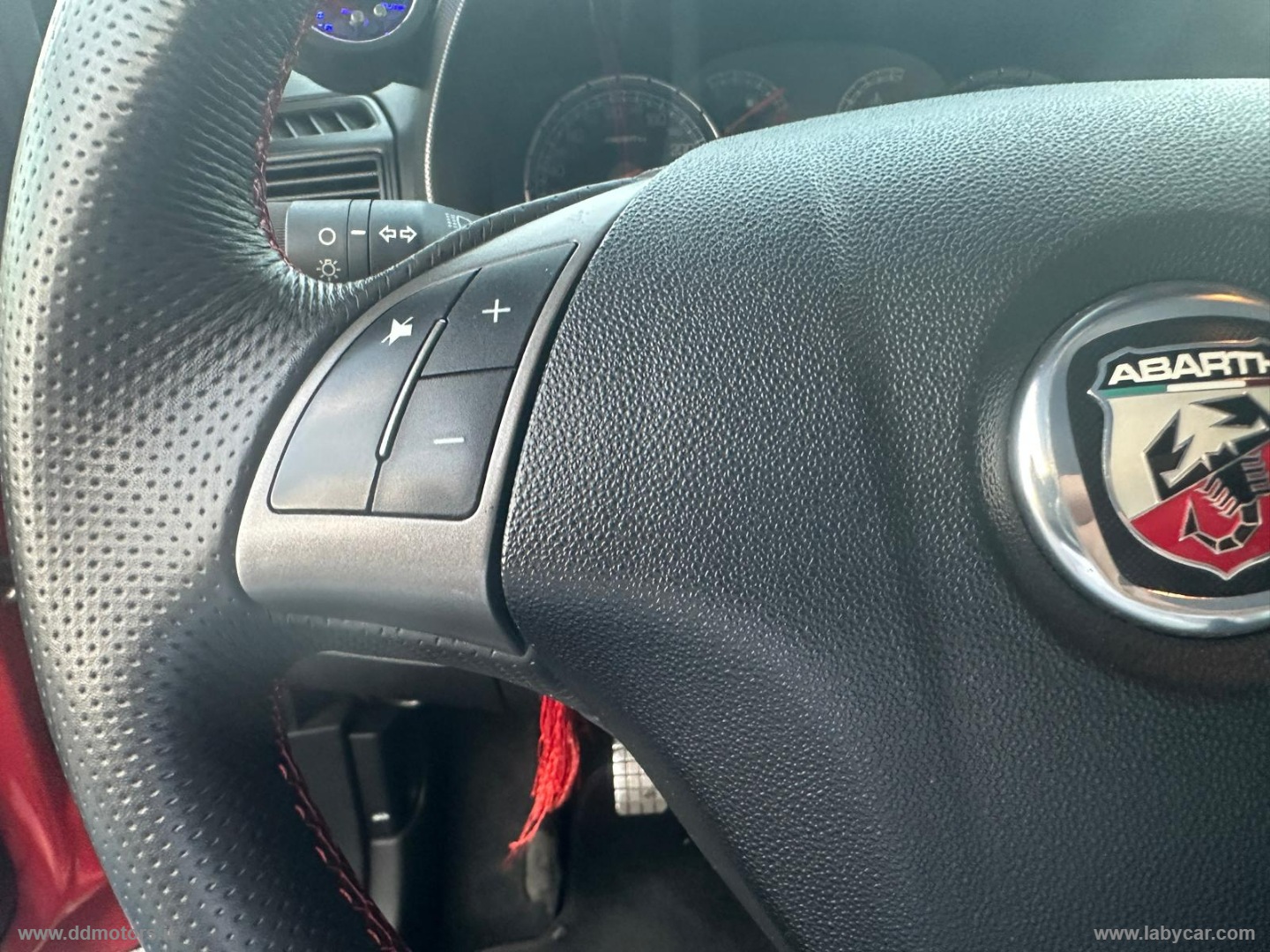 Grande Punto 1.4 T-Jet 16V 180 CV 3p. SS - immagine 34