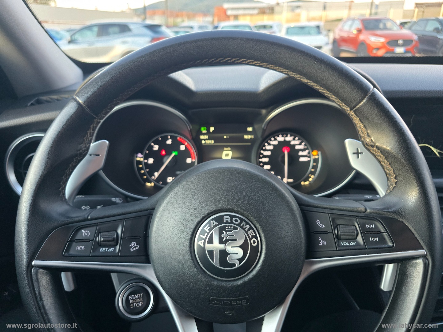 Stelvio 2.2 T.diesel 210 CV AT8 Q4 Exec. - immagine 34