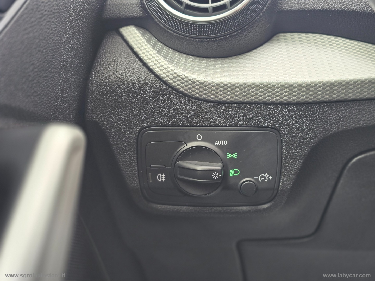 Q2 35 TDI S tronic - immagine 34